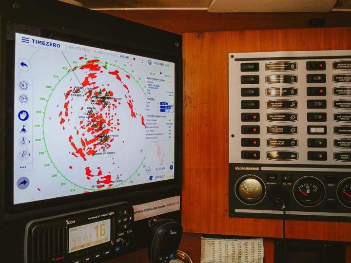 Intégration systèmes informatique bateaux La Trinité-sur-Mer